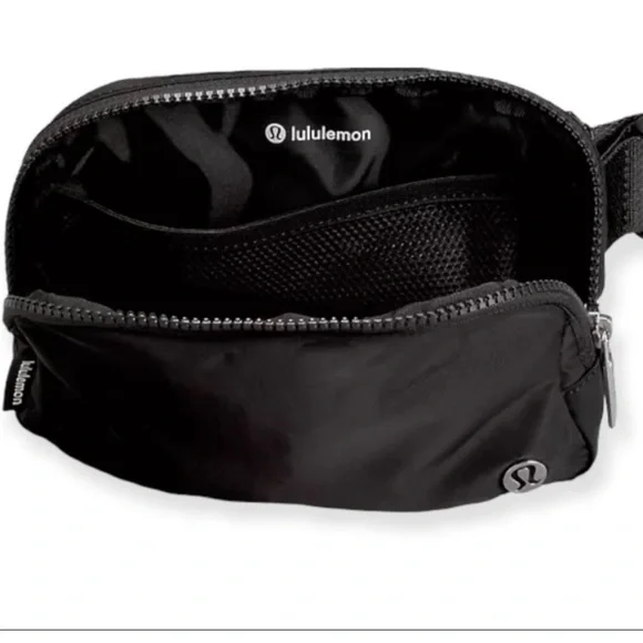 Lululemon Everywhere Belt Bag 
Wordmark ❤️ NWT - Picture 4 of 8